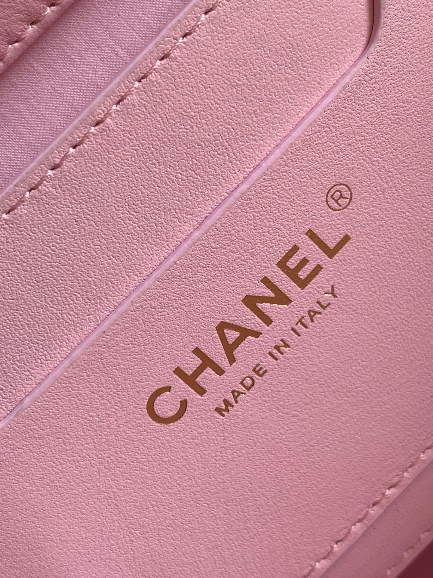 Chanel 26C Raffia Basket Bag Pink Lambskin Small