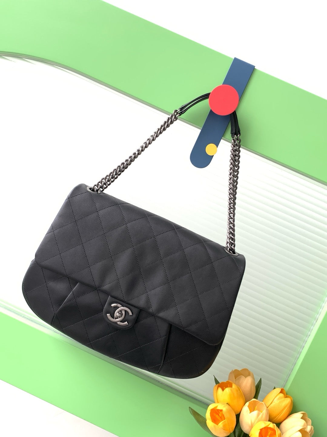 Chanel Vintage Casual Chain Flap Bag Black