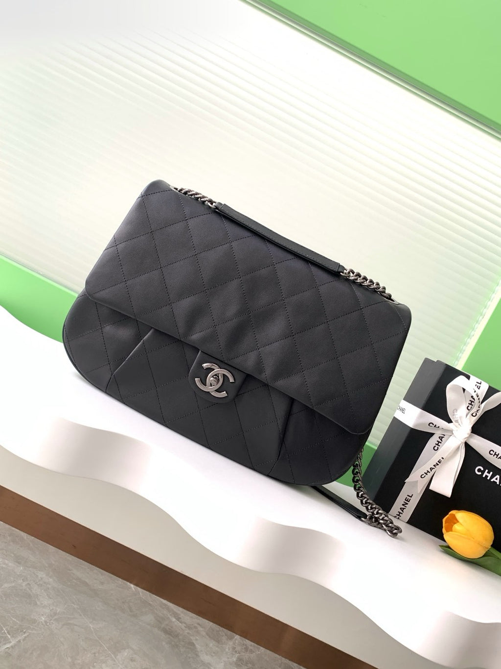 Chanel Vintage Casual Chain Flap Bag Black
