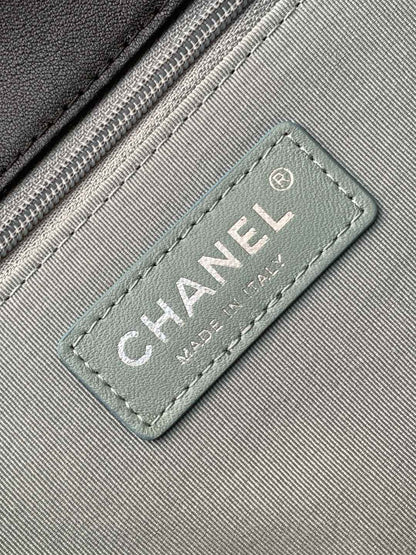 Chanel Vintage Casual Chain Flap Bag Black