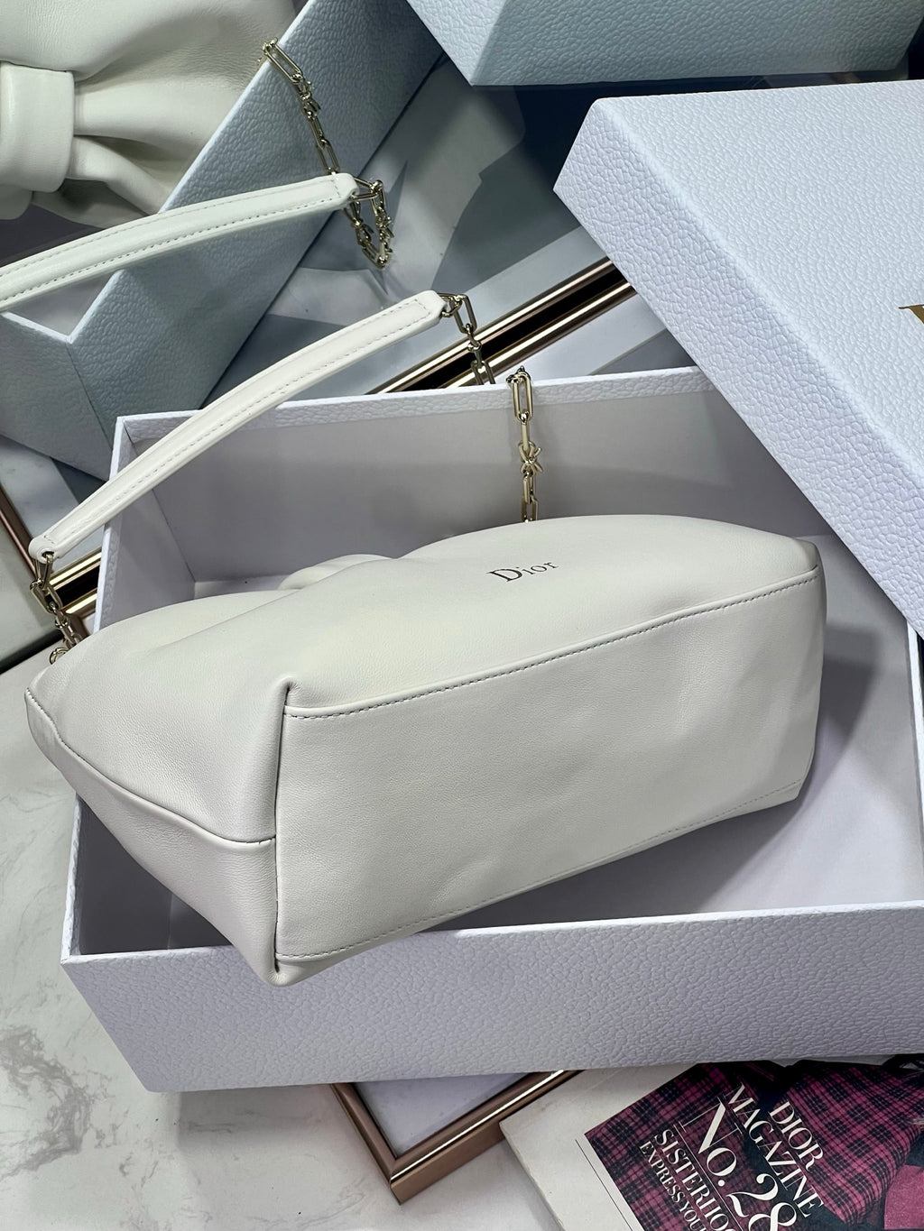 Dior White Leather Bow Chain Shoulder Bag with Gold Hardware