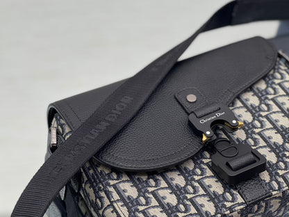 Dior Black Leather and Oblique Jacquard Saddle Messenger Bag with CD Buckle