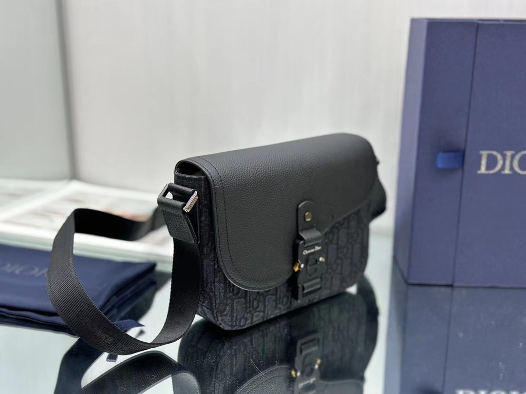 Dior Total Black Leather and Oblique Jacquard Saddle Messenger Bag