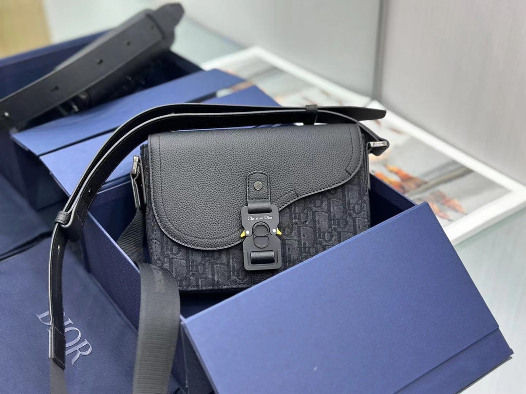 Dior Total Black Leather and Oblique Jacquard Saddle Messenger Bag