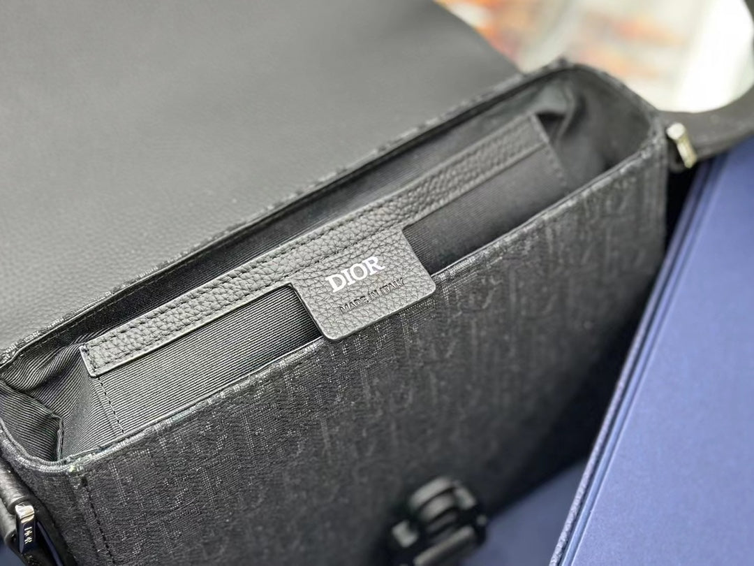 Dior Total Black Leather and Oblique Jacquard Saddle Messenger Bag