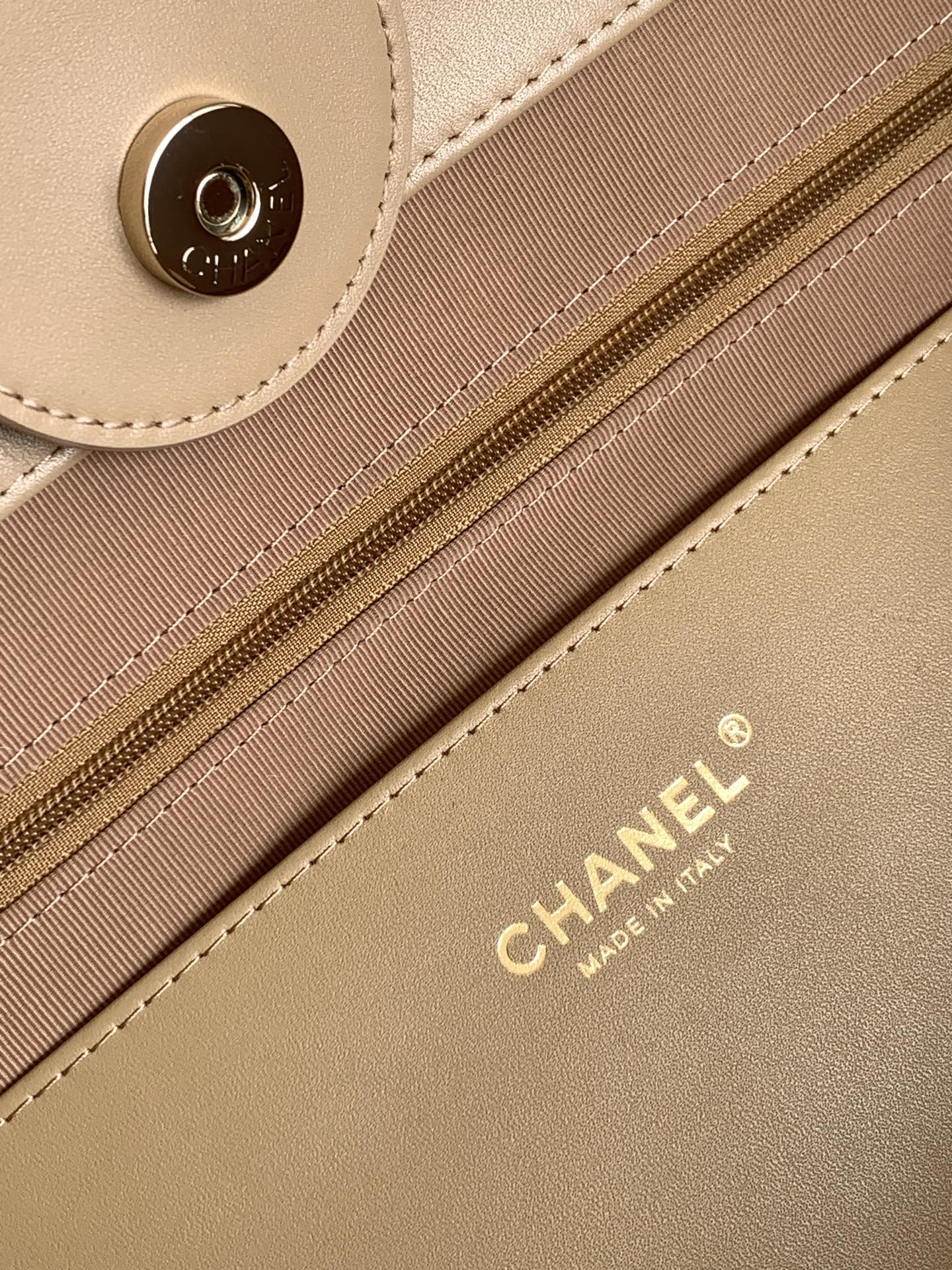 Chanel Small Striped Woven Deauville Shopping Tote Bag Beige and White (26C)