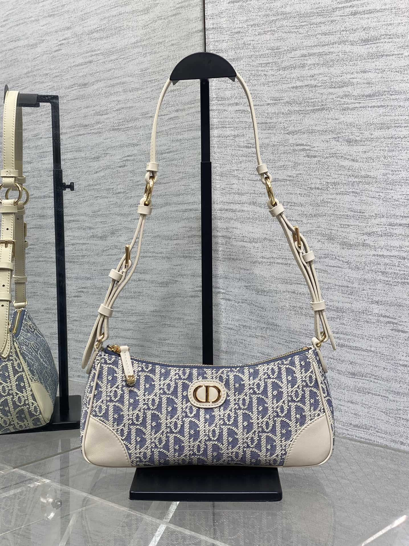 Dior Mini 30 Montaigne Cigale Bag Blue Dior Oblique Raffia-Effect Canvas
