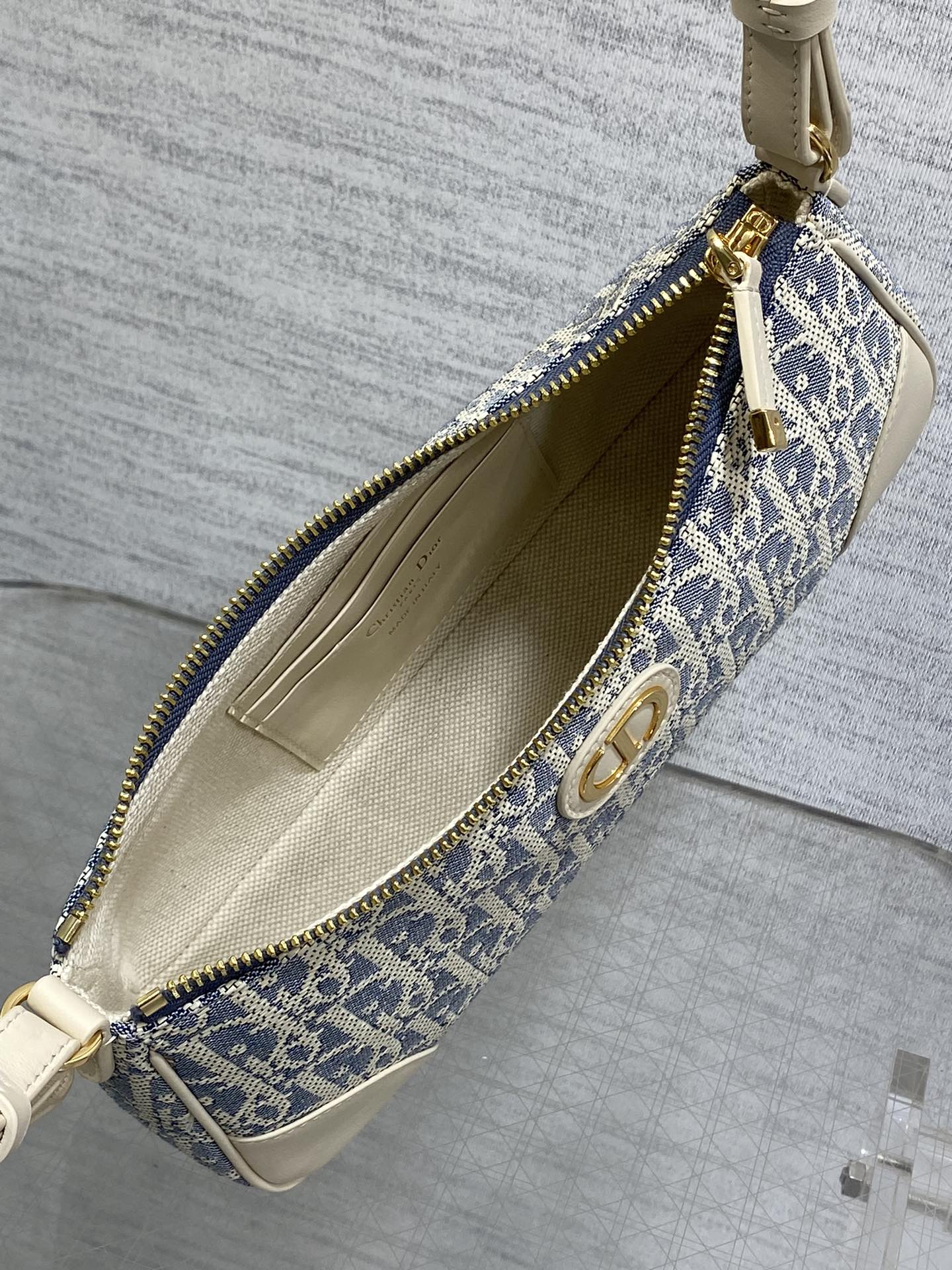 Dior Mini 30 Montaigne Cigale Bag Blue Dior Oblique Raffia-Effect Canvas