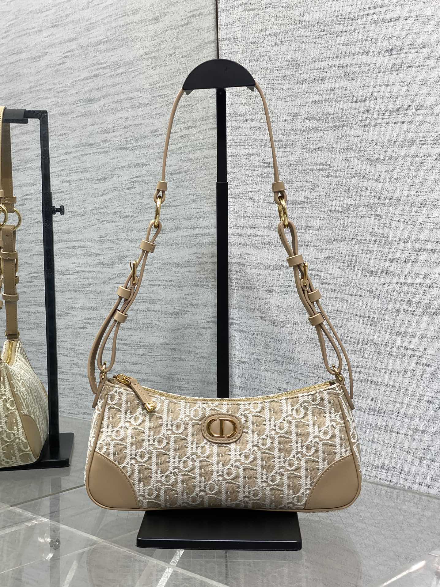 Dior Mini 30 Montaigne Cigale Bag Beige Dior Oblique Raffia-Effect Canvas