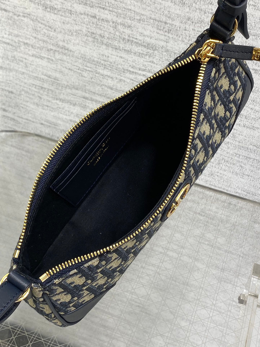Dior Mini 30 Montaigne Cigale Bag Blue Dior Oblique Jacquard