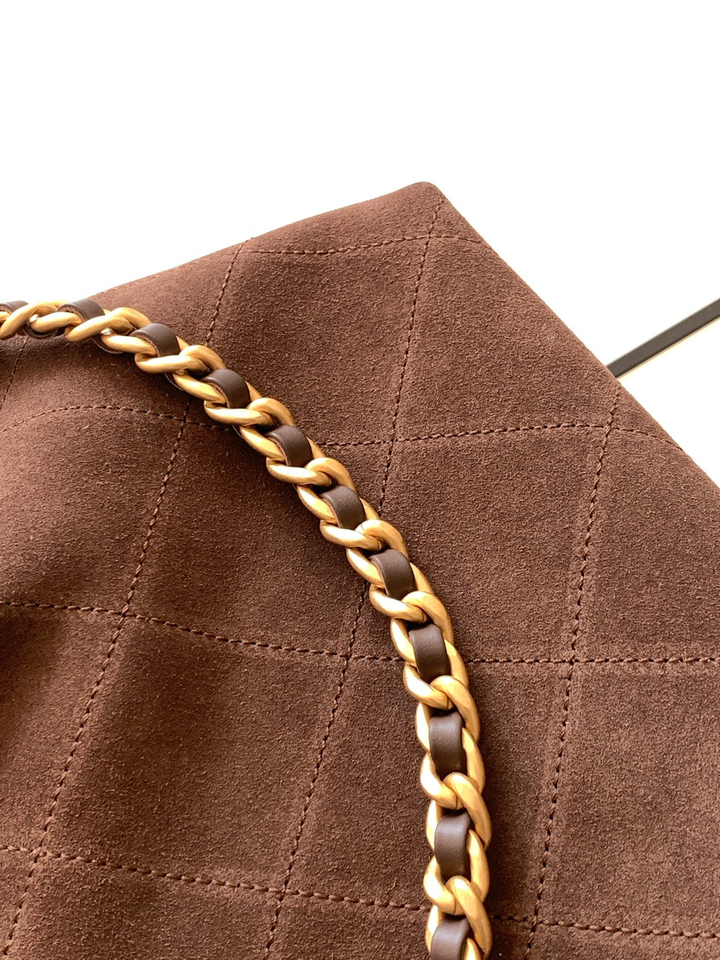 Chanel 26C Cruise Suede Hobo Bag Coffee Brown Quilted Leather Shoulder Bag AS5970