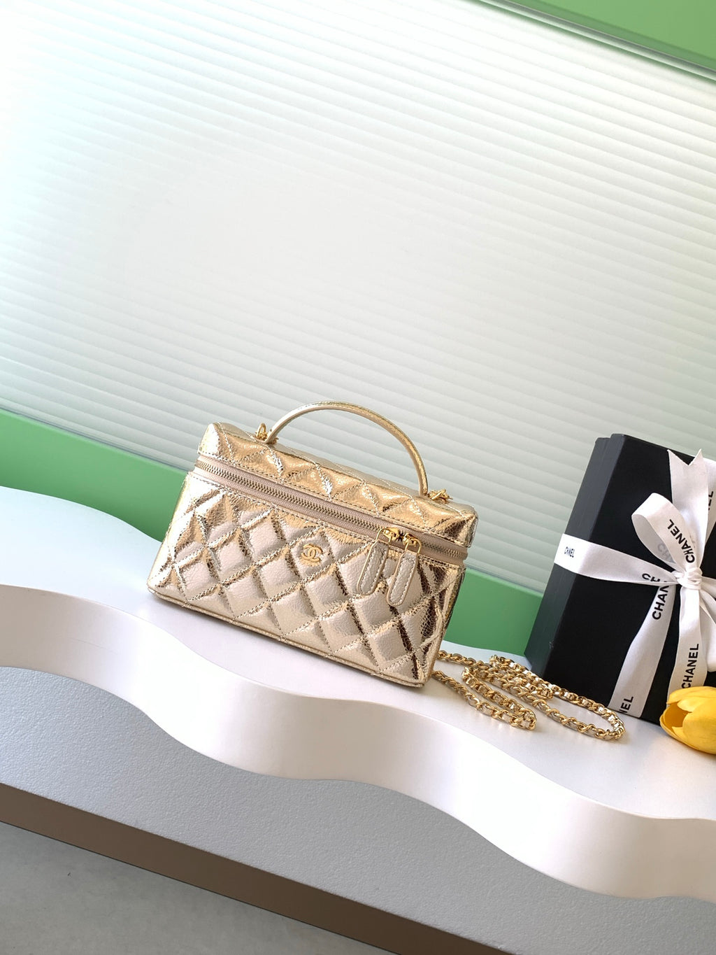 Chanel 26X Holiday Limited Gold Crackled Leather Vanity Box Bag Crossbody AP5049
