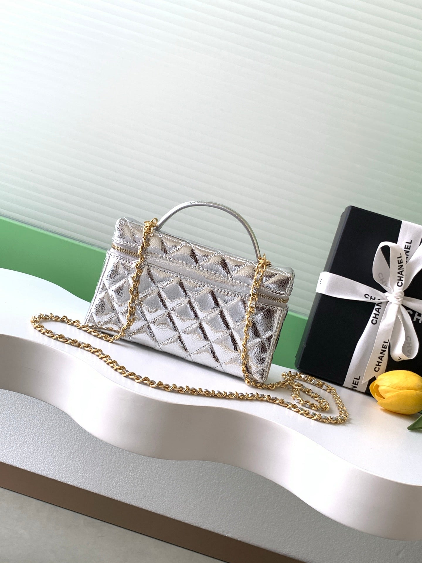 Chanel 26X Holiday Limited Silver Crackled Leather Vanity Box Bag Crossbody AP5049
