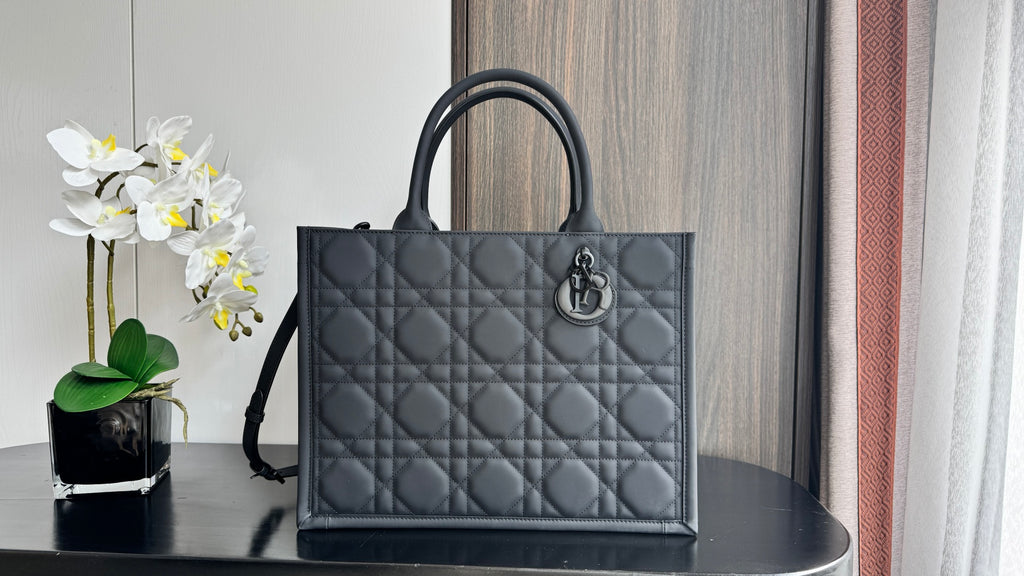 Dior Large Capacity Medium Shopping Tote Cannage Quilted Leather Shoulder Bag