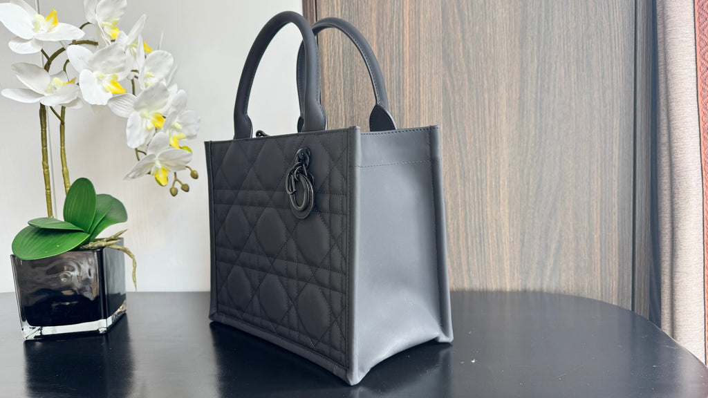 Dior Small Shopping Tote Cannage Quilted Leather Crossbody Bag AP8004