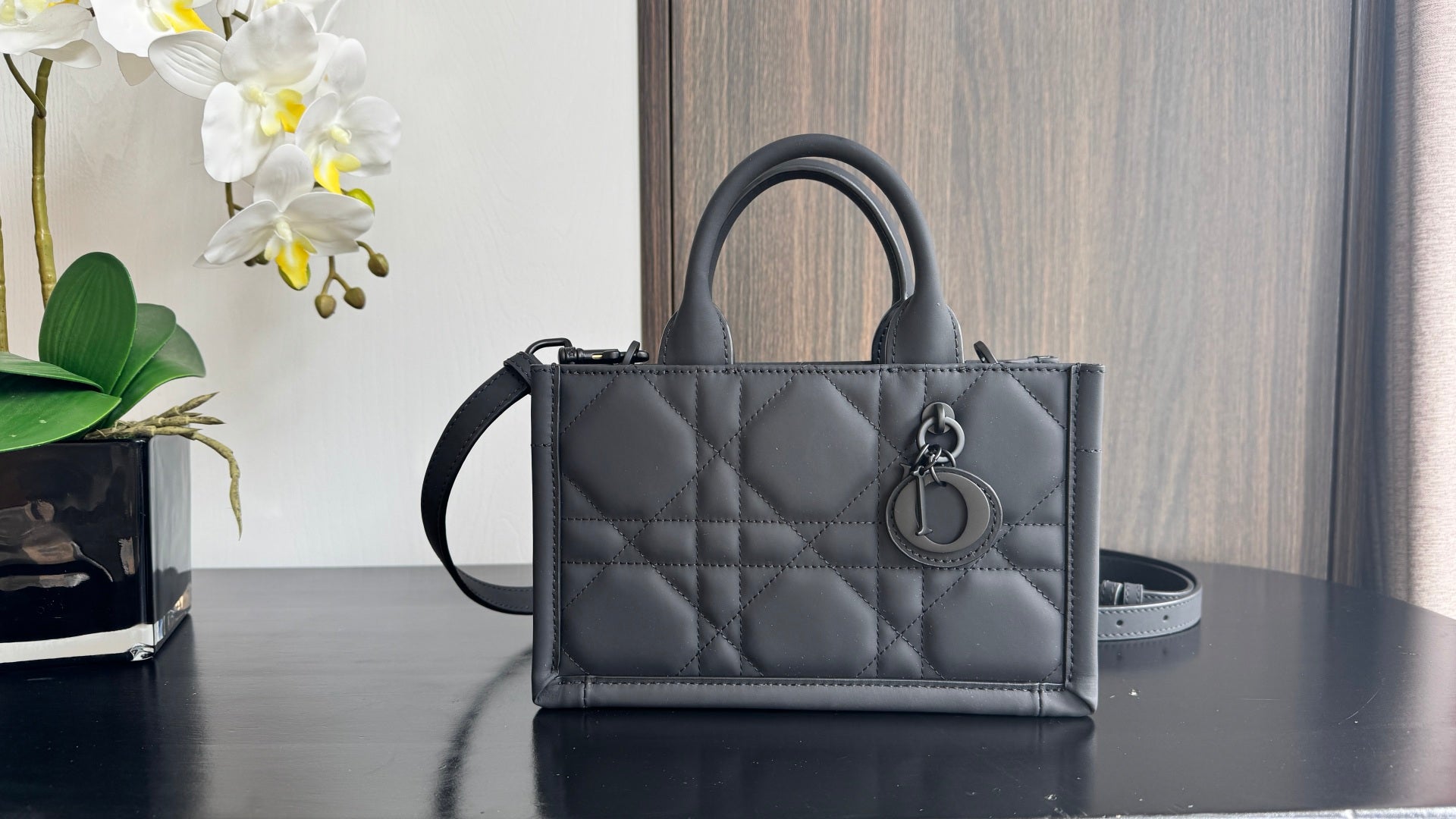 Dior Toujours Mini Shopping Tote Macro Cannage Leather Crossbody Bag 7001