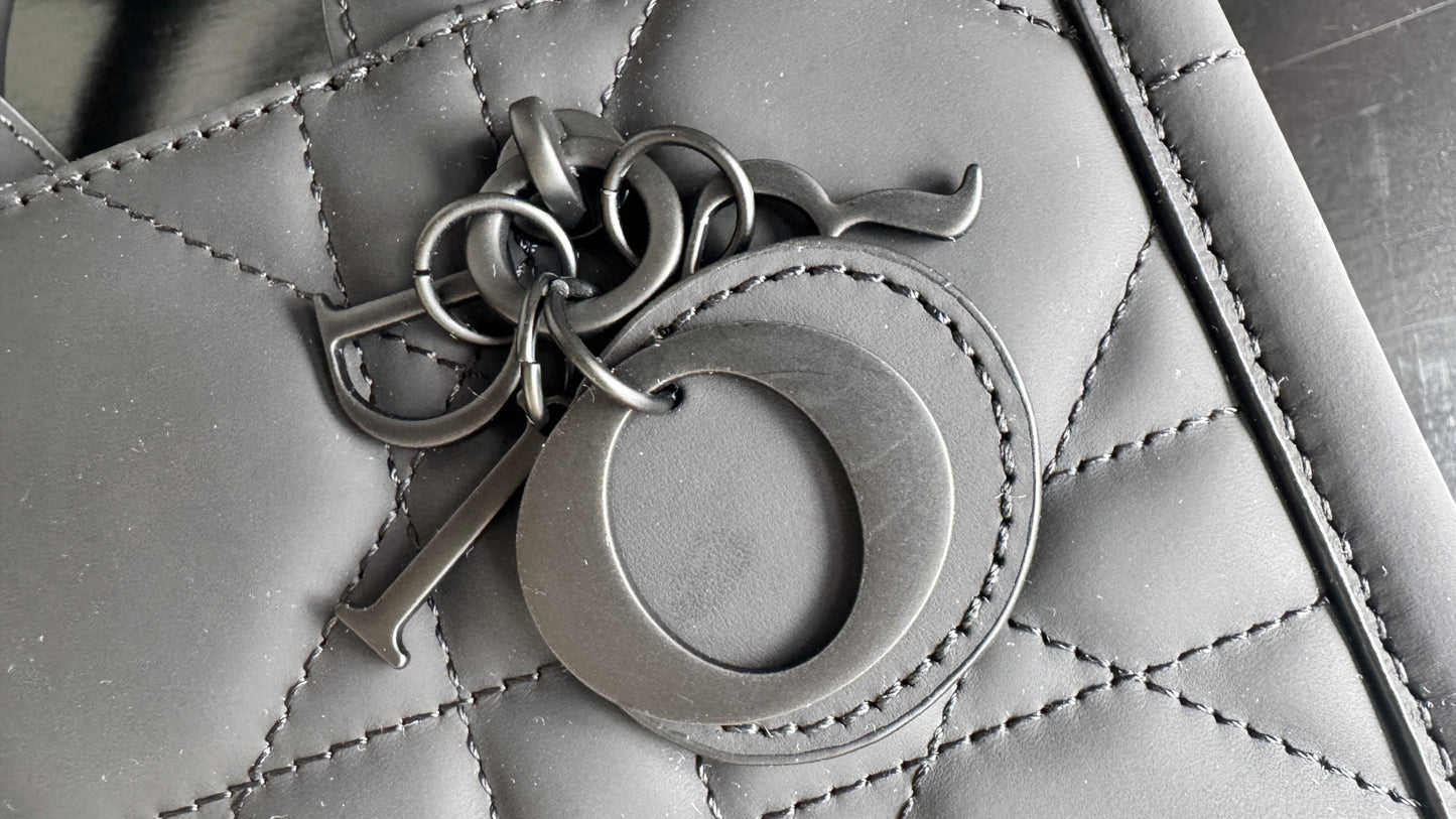 Dior Toujours Mini Shopping Tote Macro Cannage Leather Crossbody Bag 7001