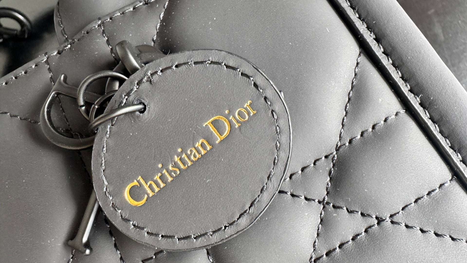 Dior Toujours Mini Shopping Tote Macro Cannage Leather Crossbody Bag 7001