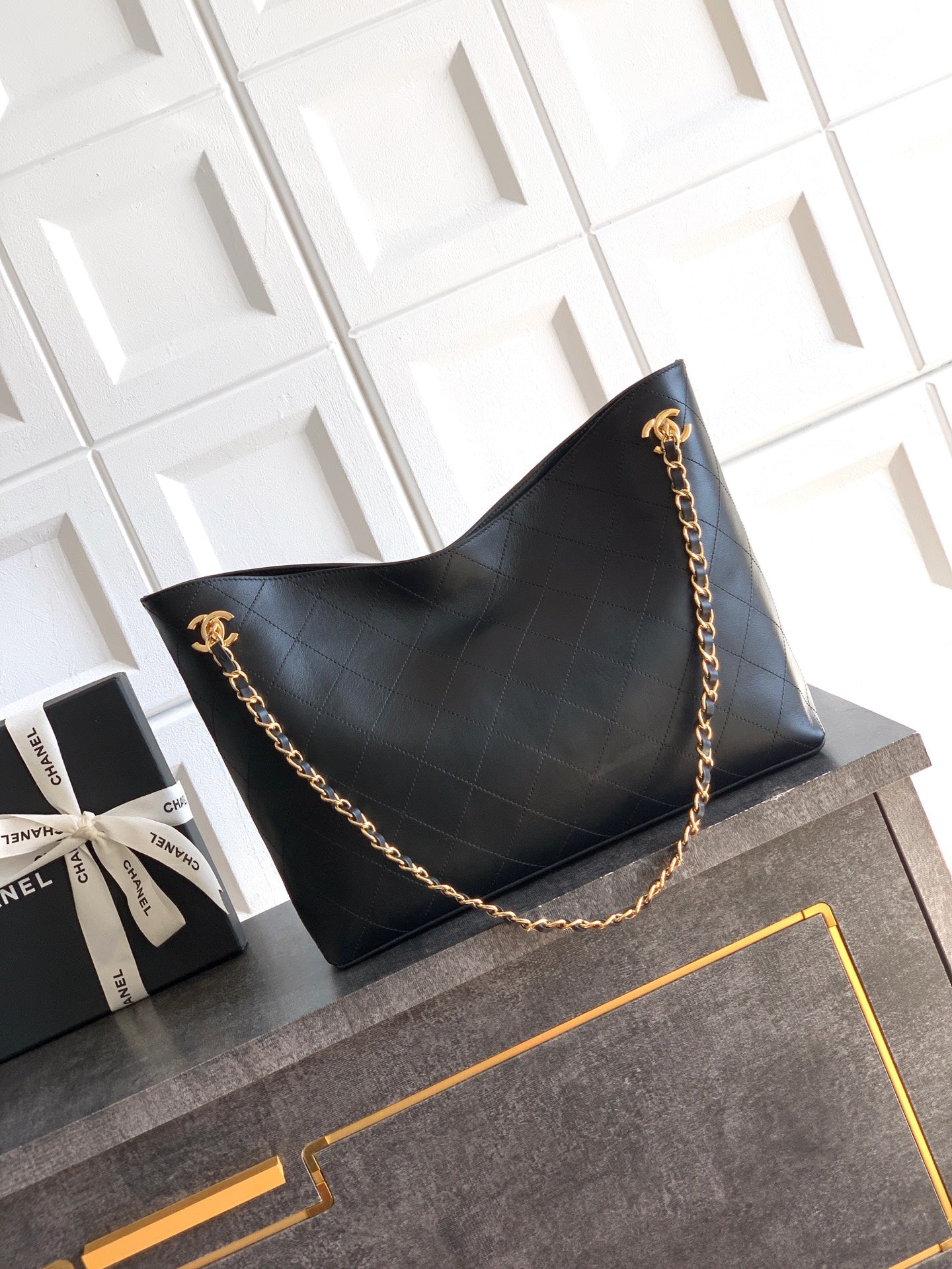 Chanel 26SS Medium Hobo Shoulder Bag Black Soft Leather with Double CC Buckles
