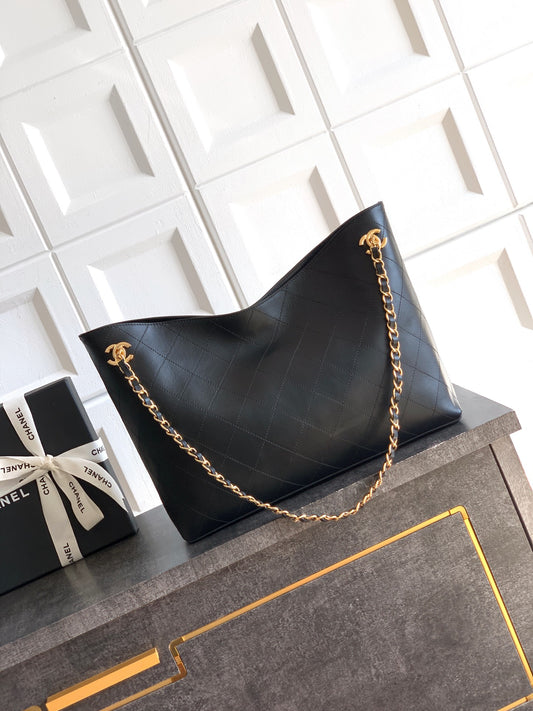 Chanel 26SS Medium Hobo Shoulder Bag Black Soft Leather with Double CC Buckles