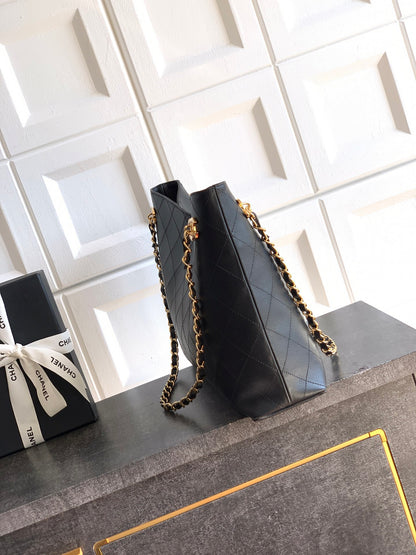 Chanel 26SS Medium Hobo Shoulder Bag Black Soft Leather with Double CC Buckles