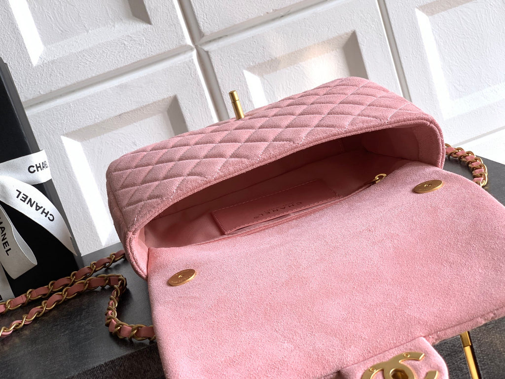 Chanel 26C Classic Flap Bag Pink Suede with Matte Gold Hardware (Medium 24cm)