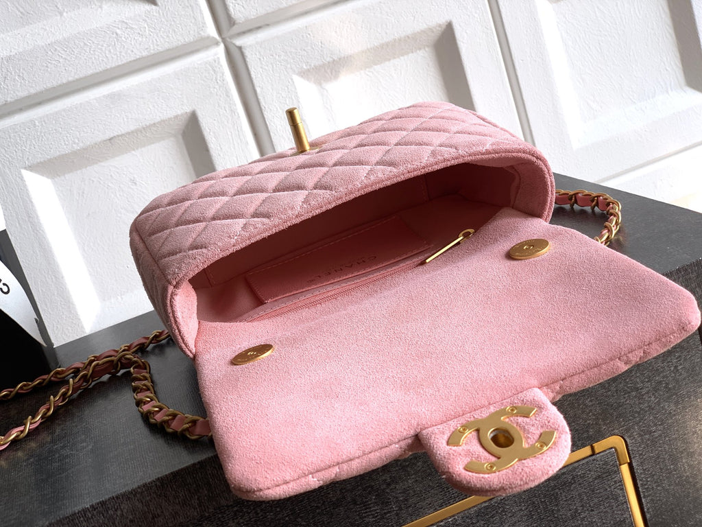 Chanel 26C Classic Flap Bag Pink Suede with Matte Gold Hardware (Small 20cm)