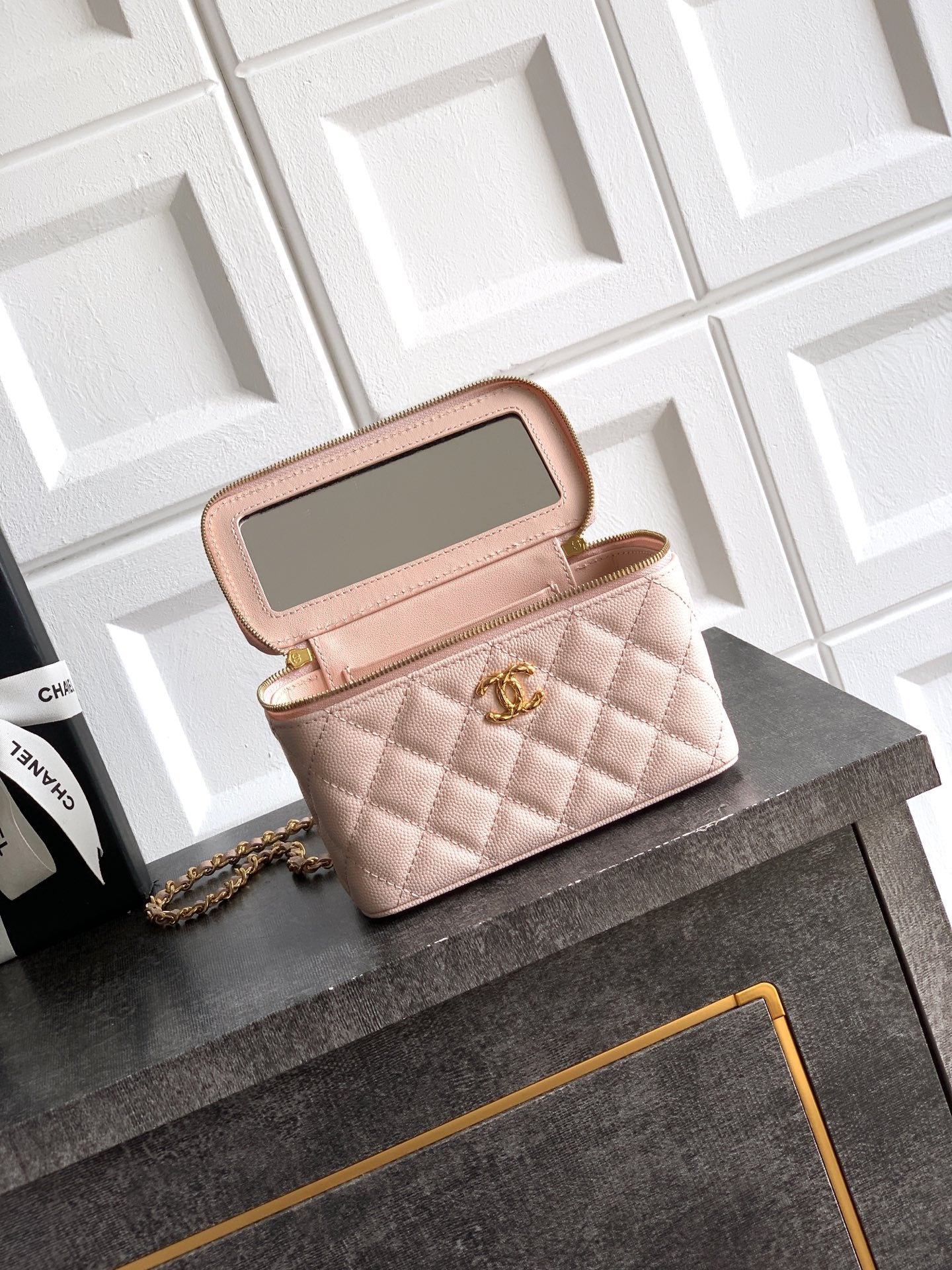 Chanel 26C Cruise Vanity Case with Chain - Quilted Pink Leather Bag (9.5 x 17 x 8 cm)