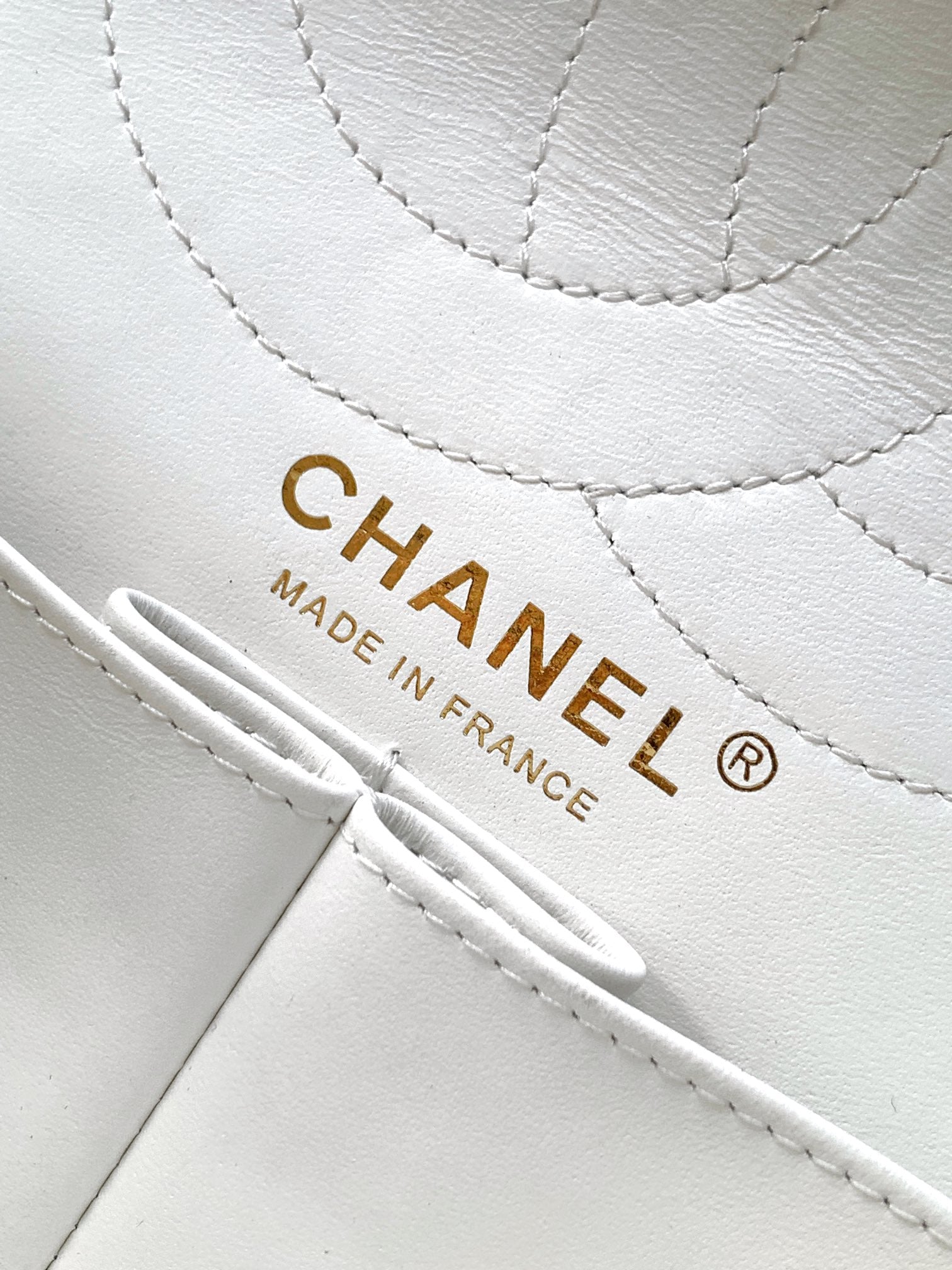 Chanel Limited Edition Moscow Emblem Flap Bag - White & Red with Vintage Russian Pins (25.5 cm)
