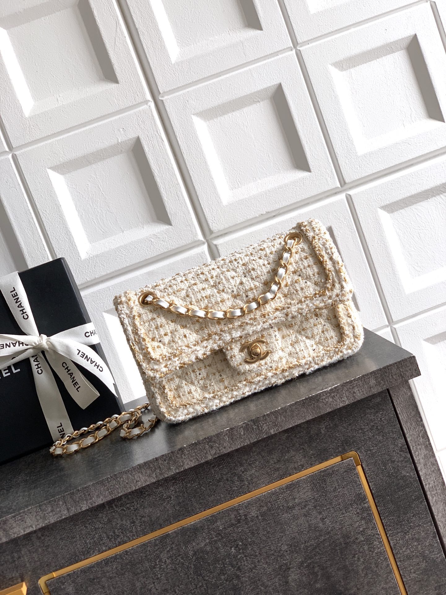 Chanel 25K Cruise Collection Classic Flap Bag - 23cm White/Gold Tweed with Sequin Embellishments
