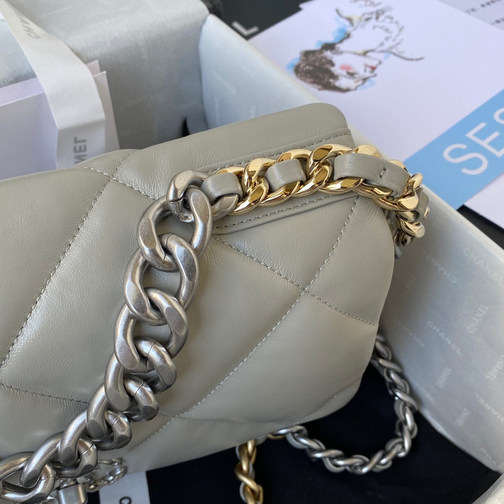 Chanel 19 Flap Bag - Large 30cm Grey Leather with Mixed-Metal Chain (AS1161)