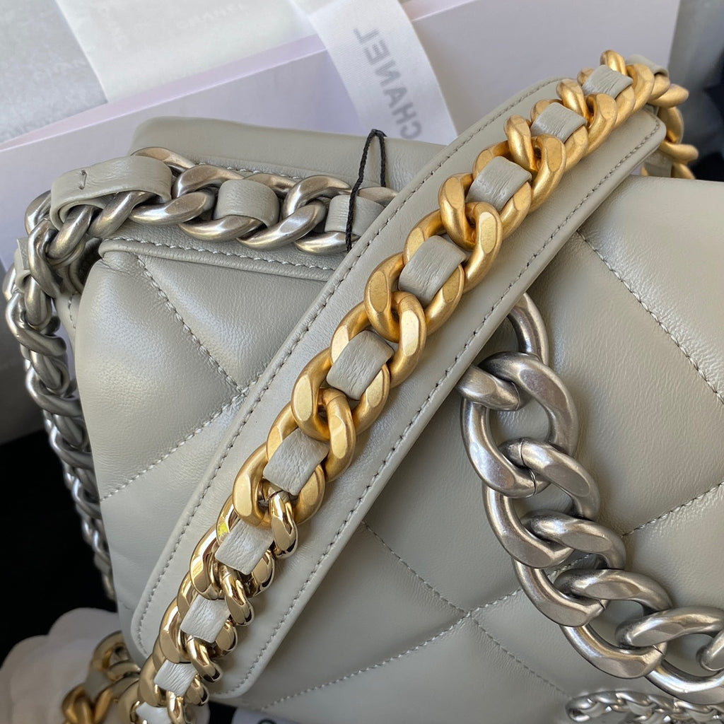 Chanel 19 Flap Bag - Large 30cm Grey Leather with Mixed-Metal Chain (AS1161)