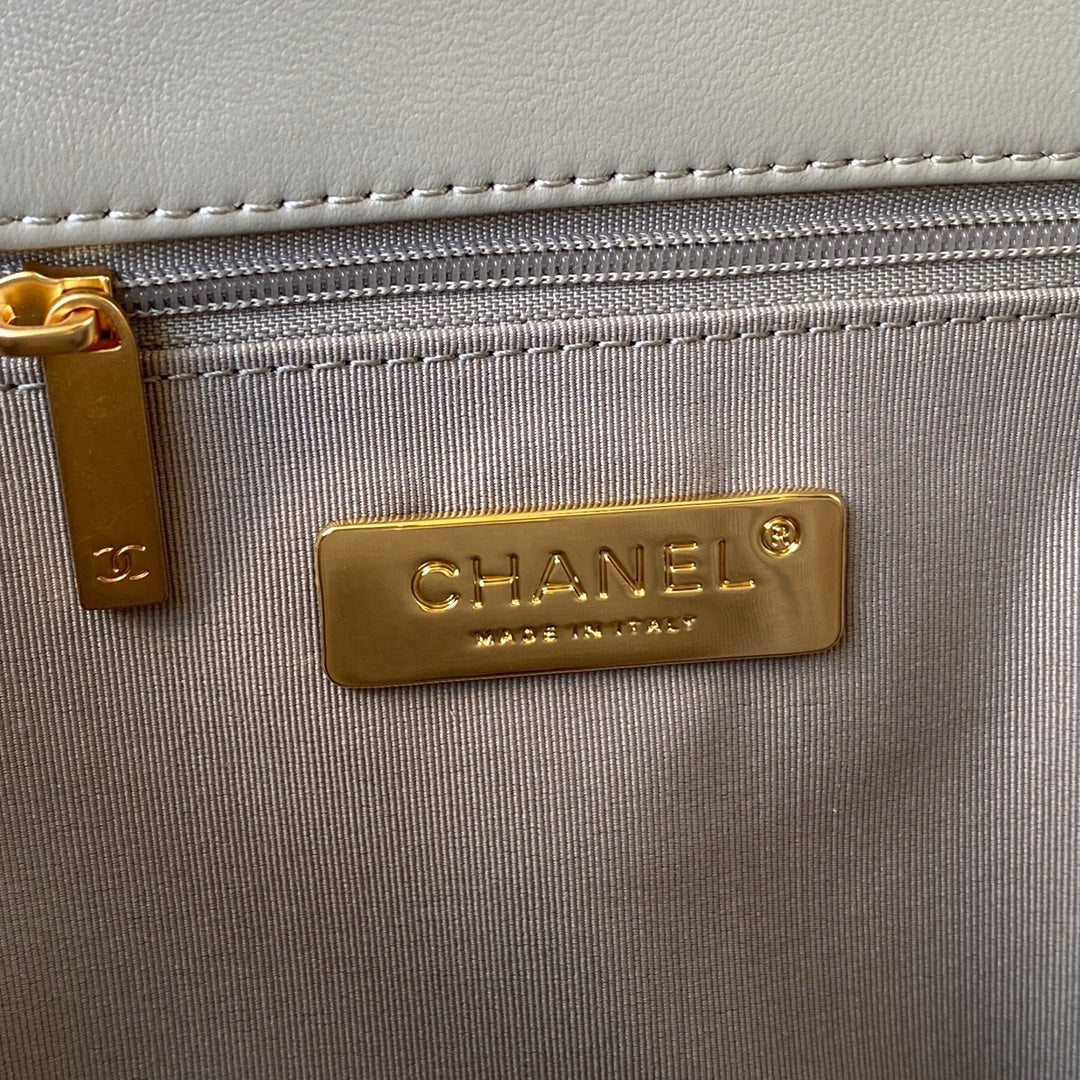 Chanel 19 Flap Bag - Large 30cm Grey Leather with Mixed-Metal Chain (AS1161)