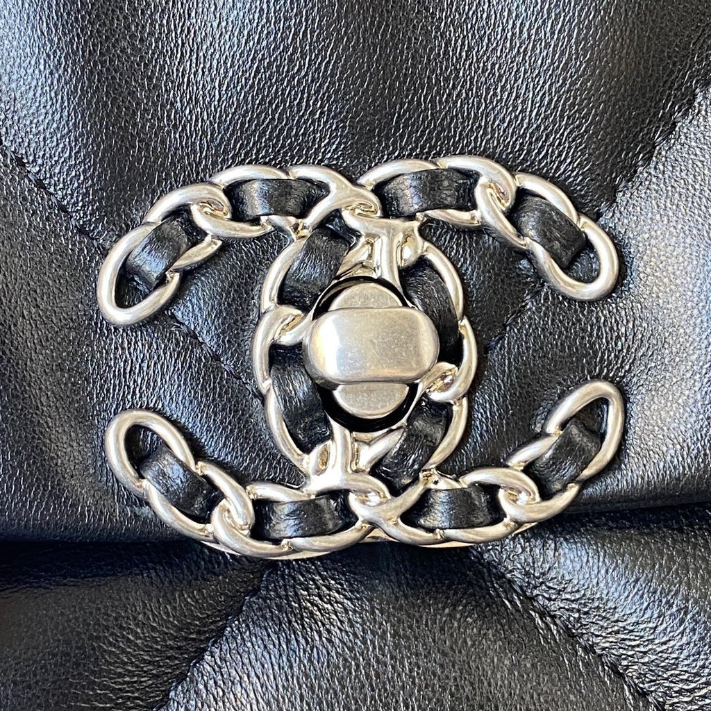 Chanel 19 Large Flap Bag (30cm) — Classic Black