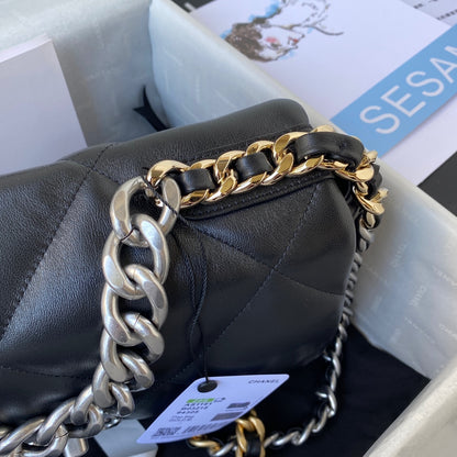 Chanel 19 Large Flap Bag (30cm) — Classic Black