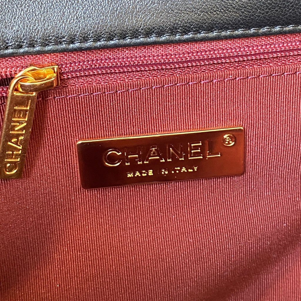 Chanel 19 Large Flap Bag (30cm) — Classic Black