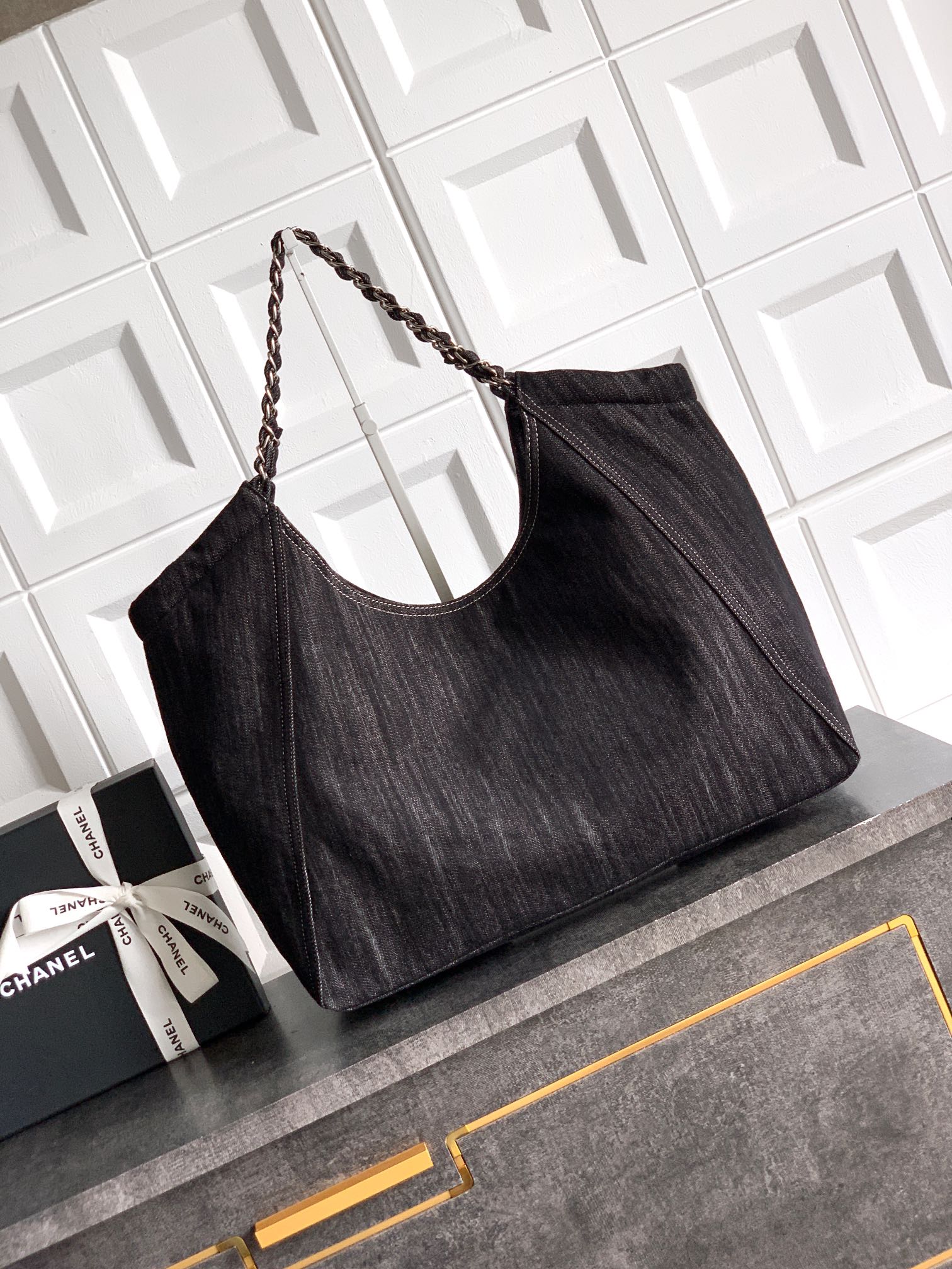 Chanel Denim Tote Bag Medium Black