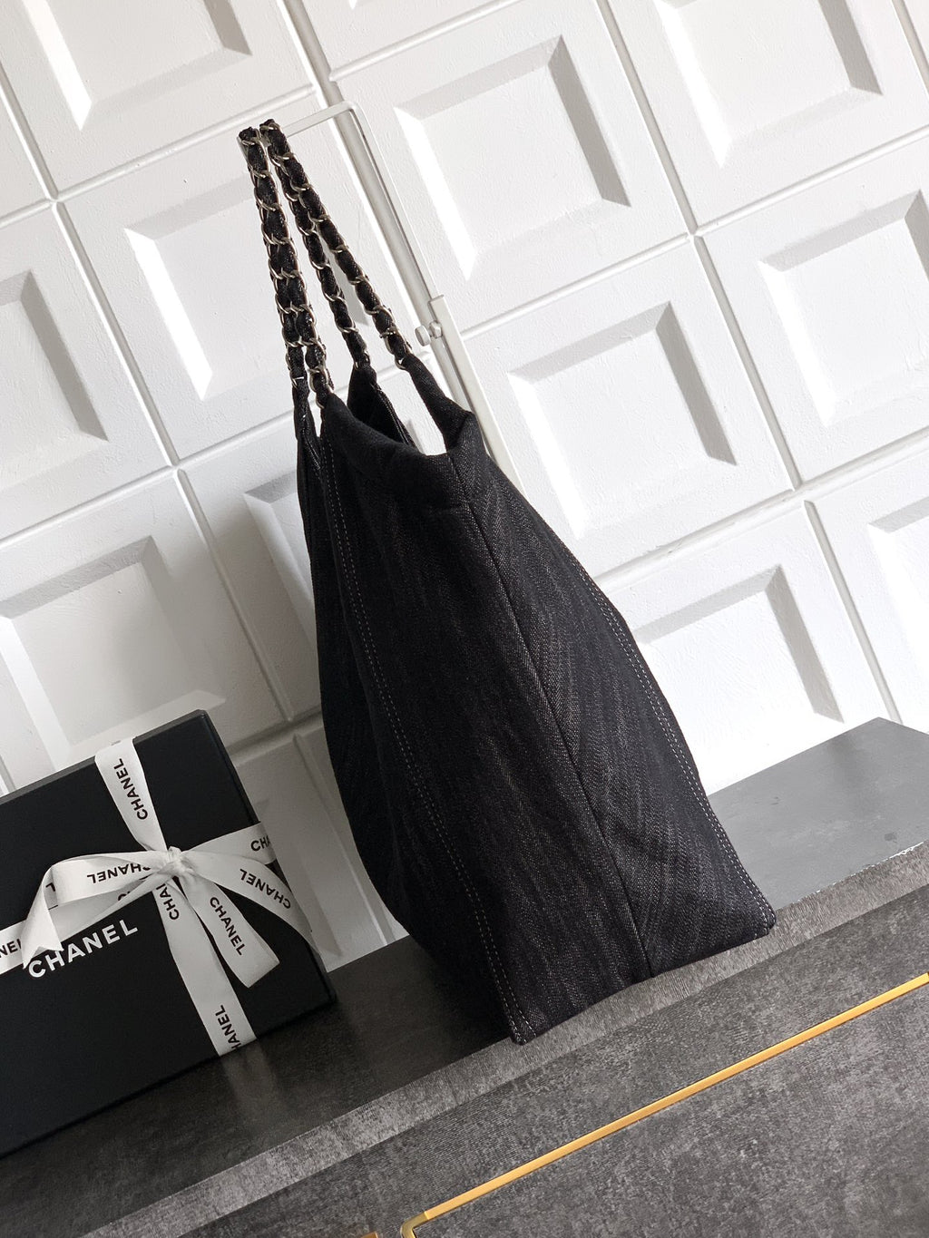 Chanel Denim Tote Bag Medium Black