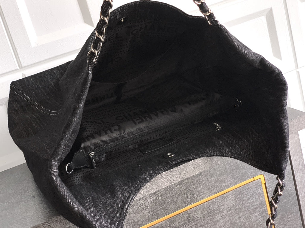 Chanel Denim Tote Bag Medium Black