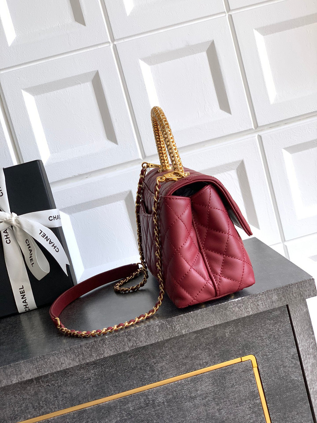 Chanel Coco Handle 23 Burgundy Gold Diamond Handle 25A