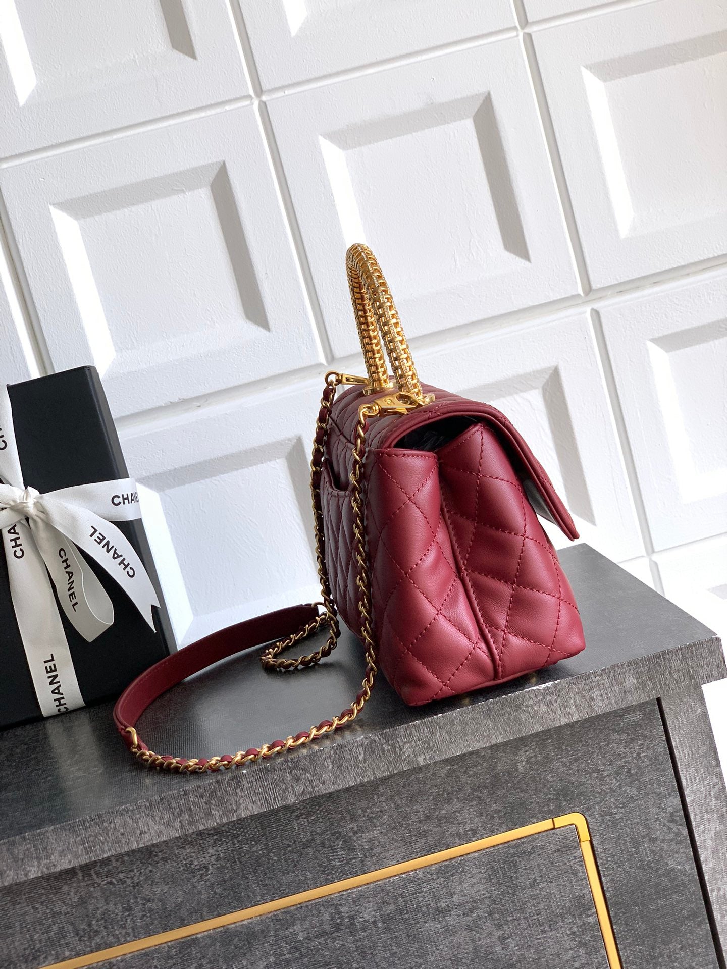 Chanel Coco Handle 23 Burgundy Gold Diamond Handle 25A