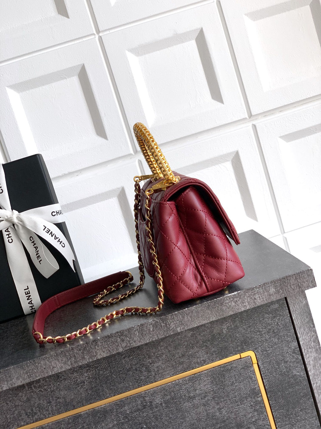Chanel Coco Handle 19 Burgundy Gold Diamond Handle 25A
