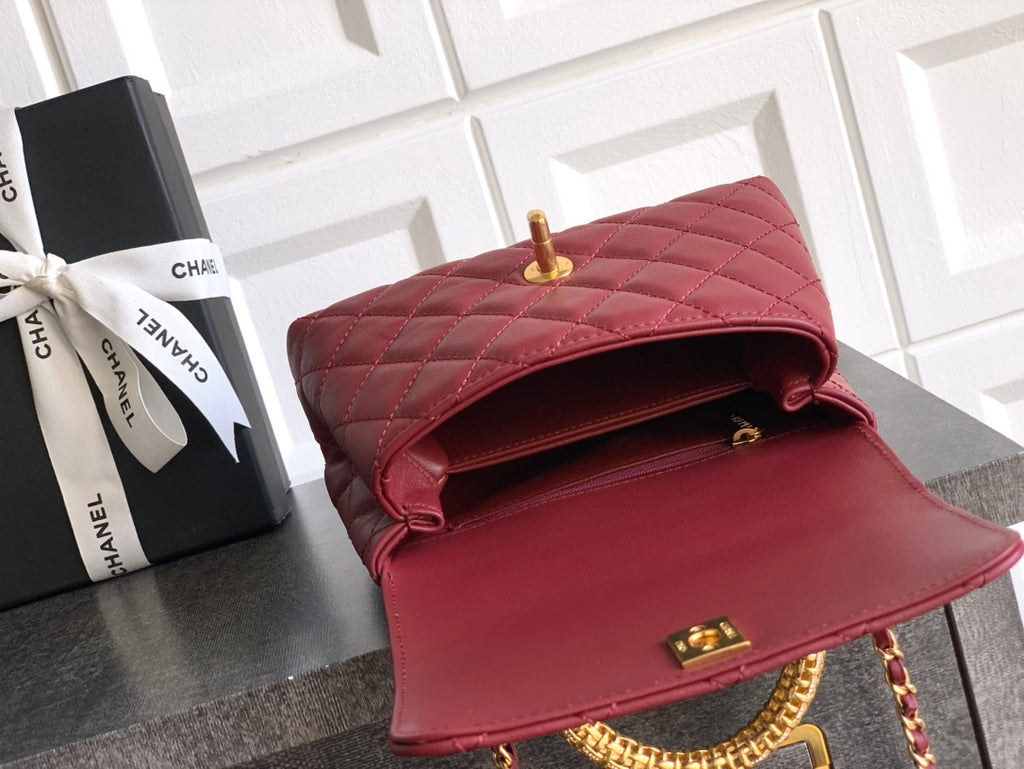 Chanel Coco Handle 19 Burgundy Gold Diamond Handle 25A