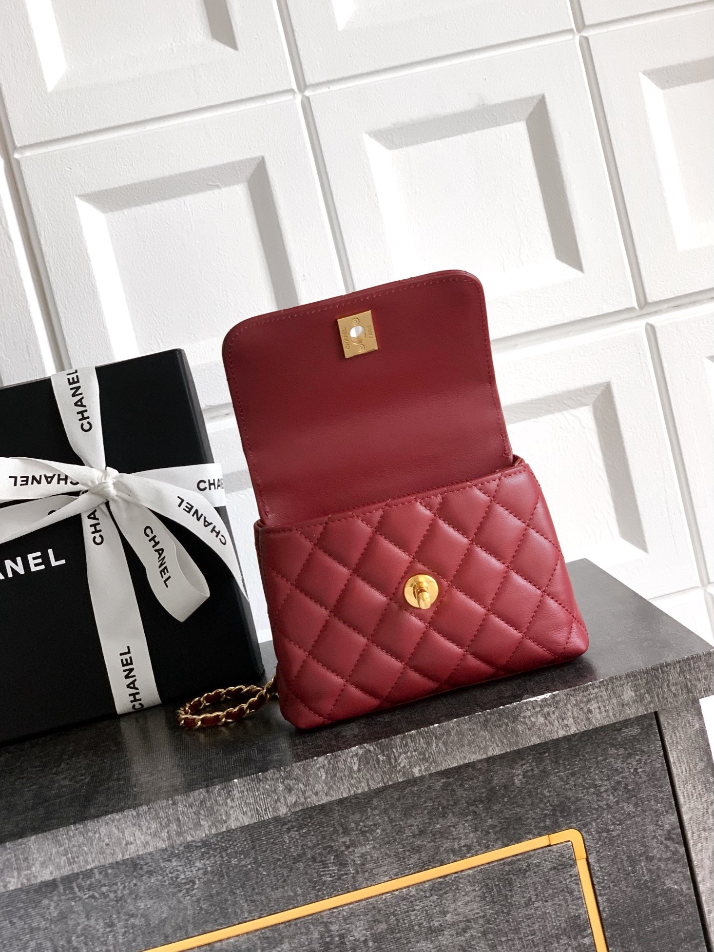 Chanel Coco Handle Small 14 Burgundy Gold Diamond Handle 25A
