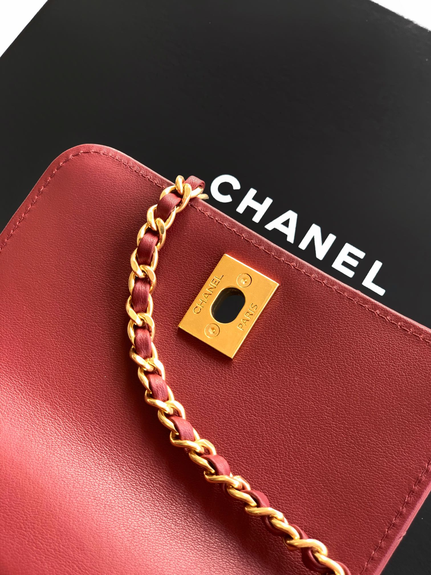 Chanel Coco Handle Small 14 Burgundy Gold Diamond Handle 25A