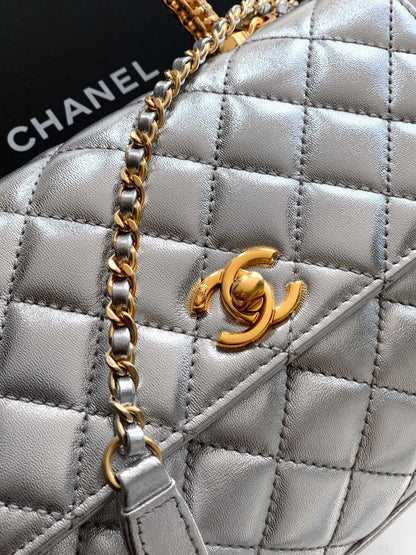 Chanel Coco Handle 23 Platinum Silver Gold Diamond Handle 25A