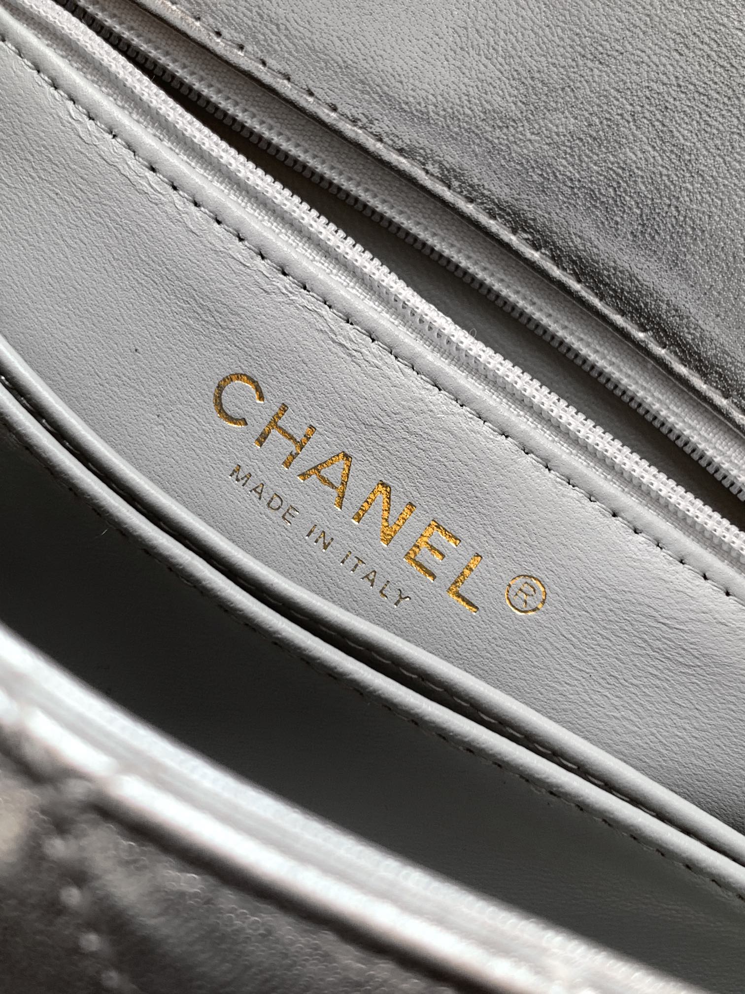 Chanel Coco Handle 23 Platinum Silver Gold Diamond Handle 25A