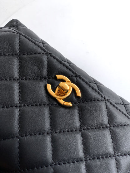 Chanel Coco Handle 19 Black Gold Diamond Handle 25A