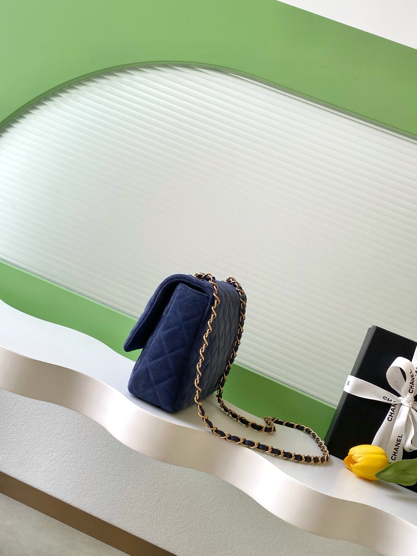Chanel Classic Flap Bag Medium Navy Blue Suede 26C — 18x26x7cm