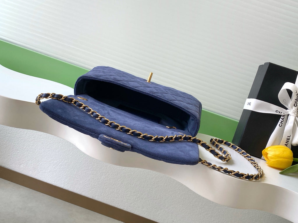 Chanel Classic Flap Bag Medium Navy Blue Suede 26C — 18x26x7cm